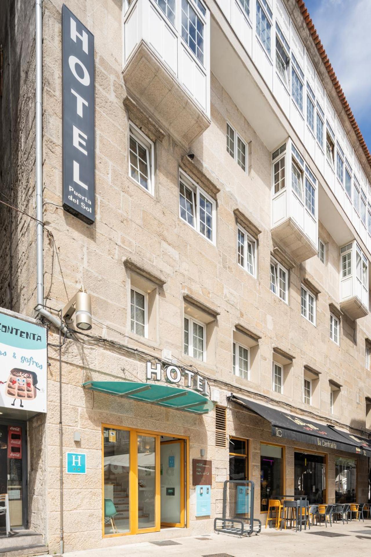 Hotel Alda Puerta Del Sol Vigo Kültér fotó