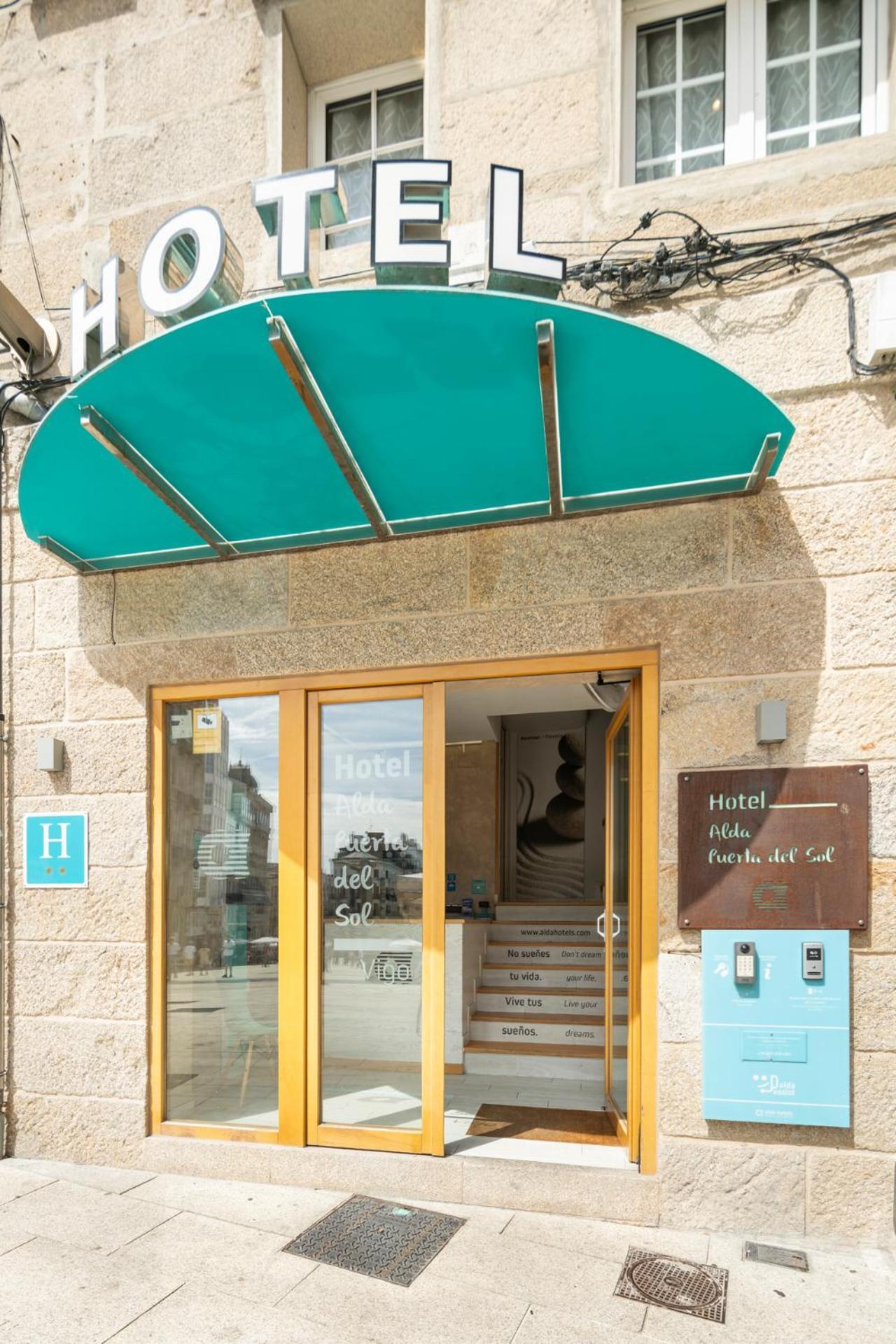Hotel Alda Puerta Del Sol Vigo Kültér fotó